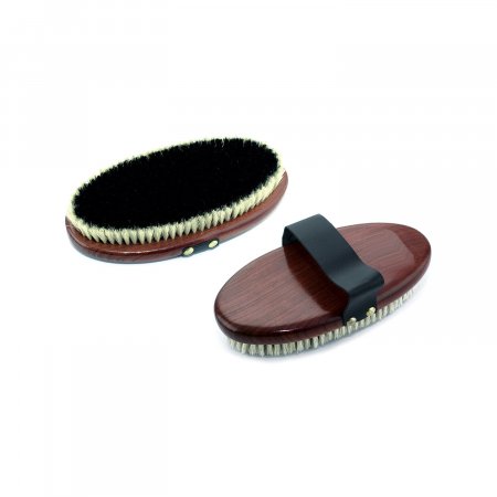 CURRY COMB WITH WOODEN HANDLE