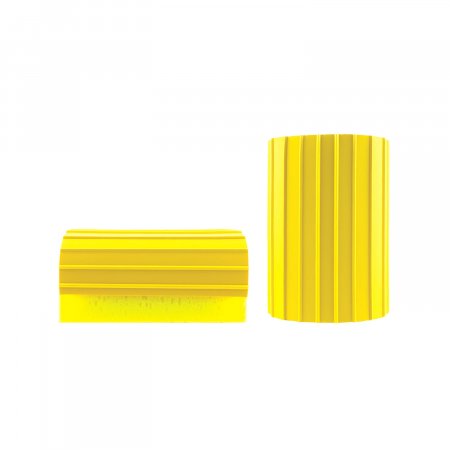CURRY COMB WITH WOODEN HANDLE