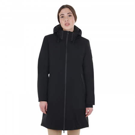 Giacca softshell da donna in tessuto tecnico imbottito